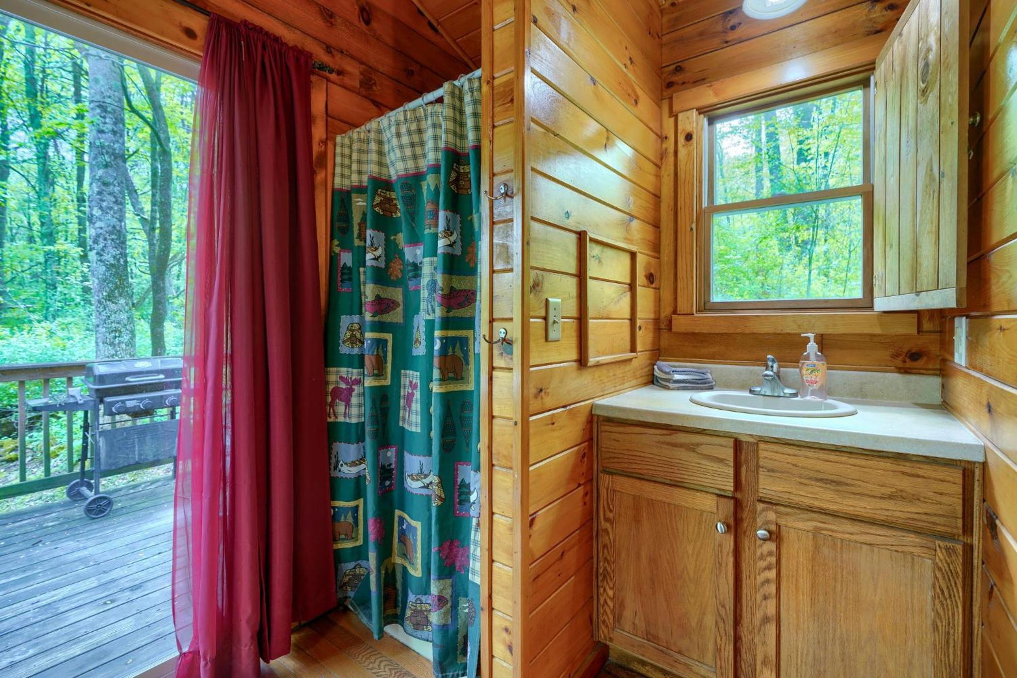 Blue Rose Cabins - Cozy Cabin 洛根 外观 照片